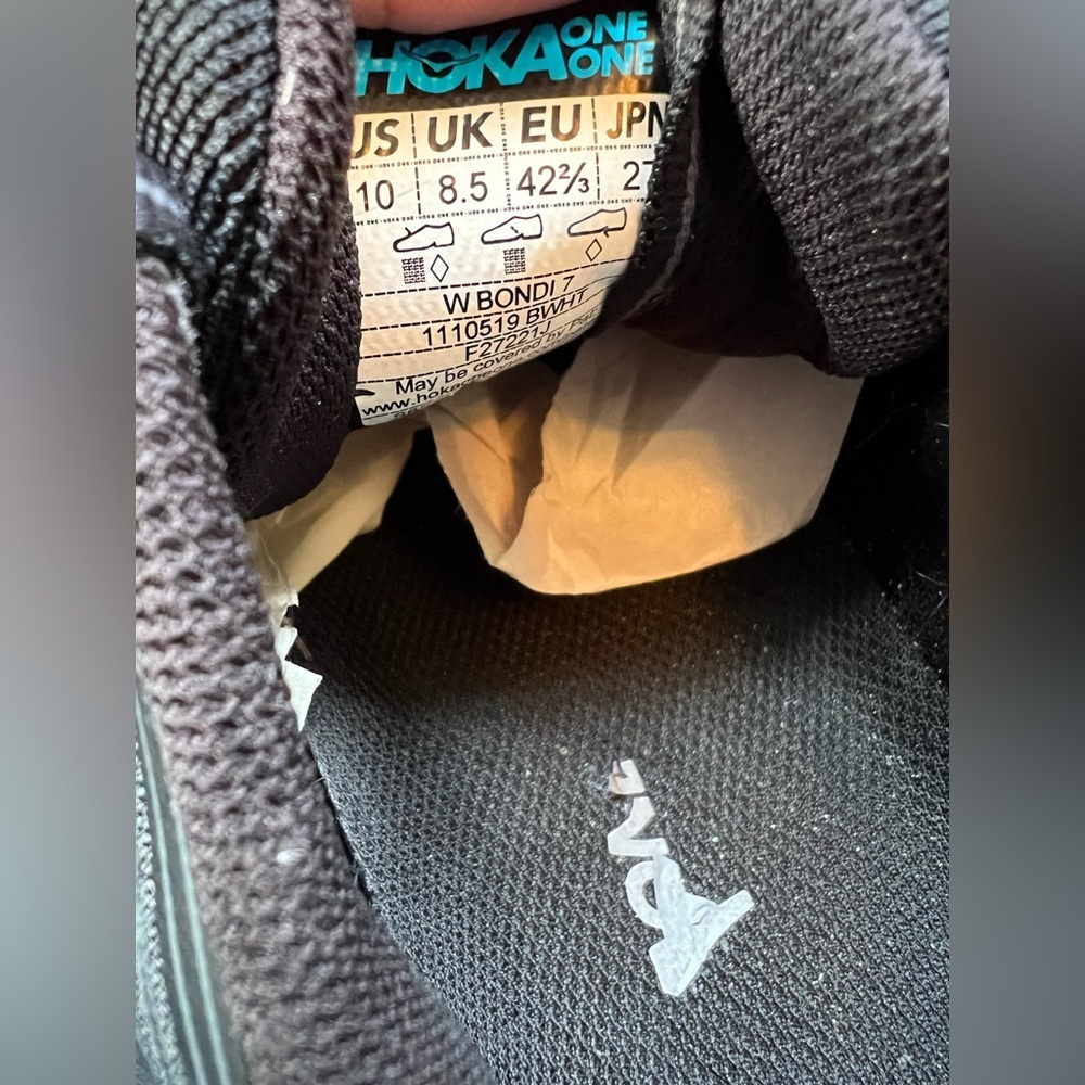 Hoka one one bondi 7 black and white
Women’s size 10 - Picture 5 of 7
